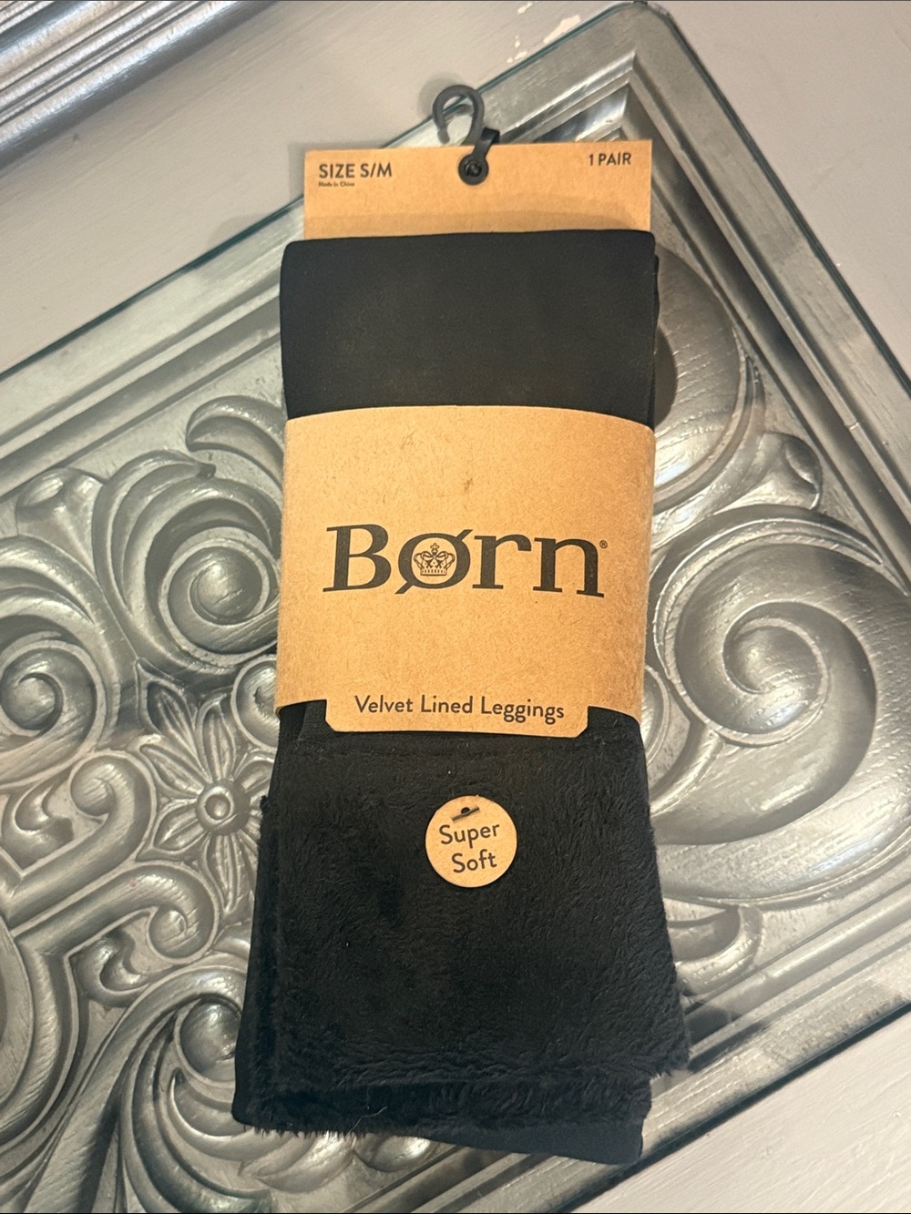 Born Small Medium Velvet Lined Womens Leggings Black